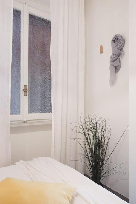 Vayadu Etoile House * Ospedaletti