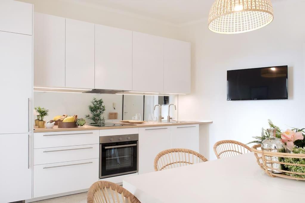 Vayadu Etoile House Apartment Ospedaletti